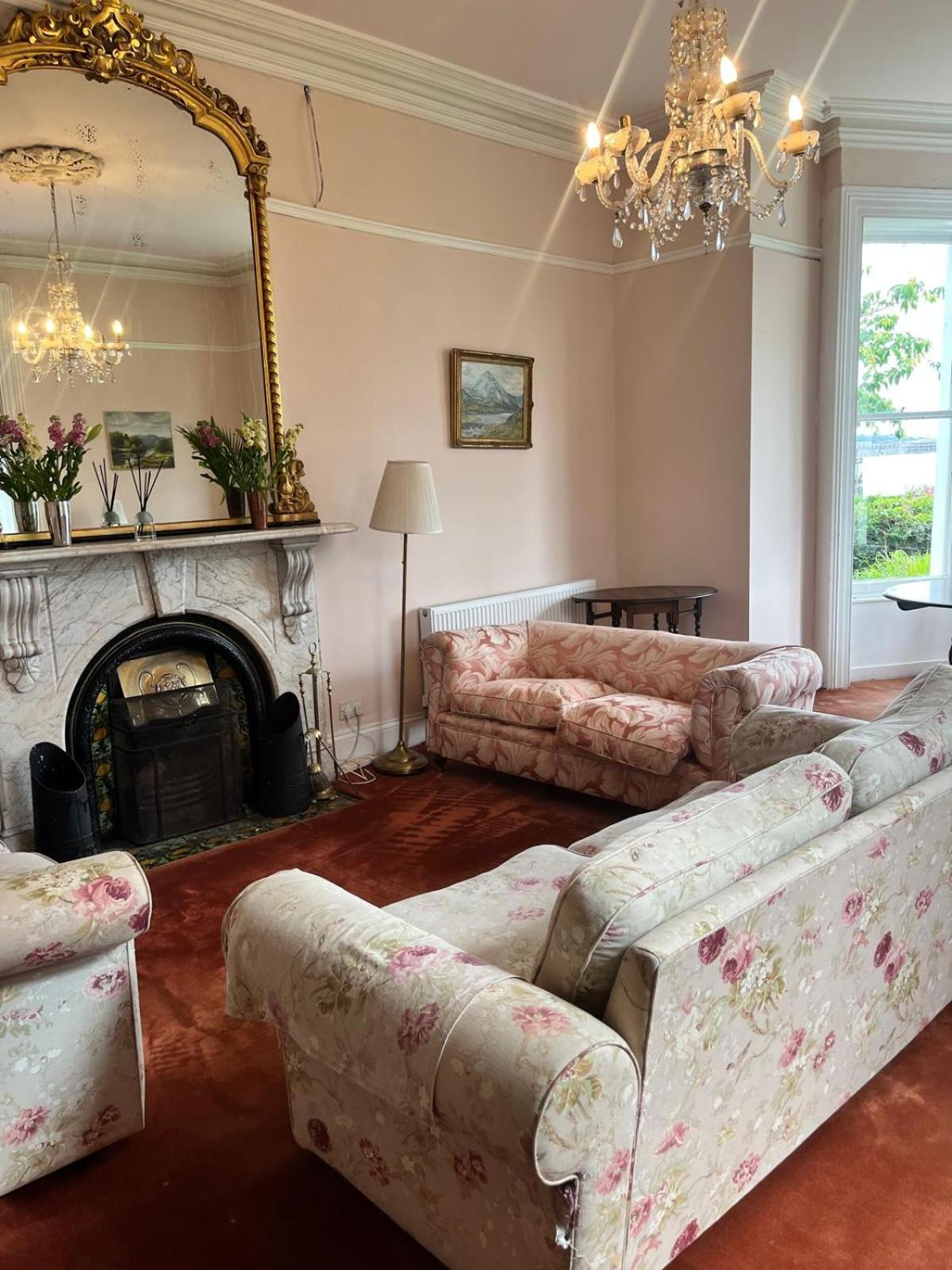 Lynwood House Cobh Exterior foto