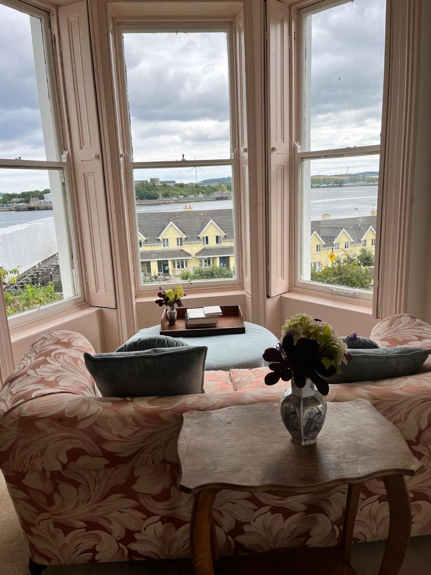 Lynwood House Cobh Exterior foto